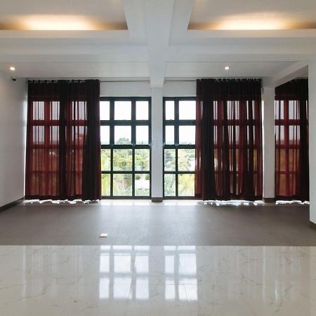 Reddoorz Near Iloilo International Airport Hotel Cabatuan Kültér fotó