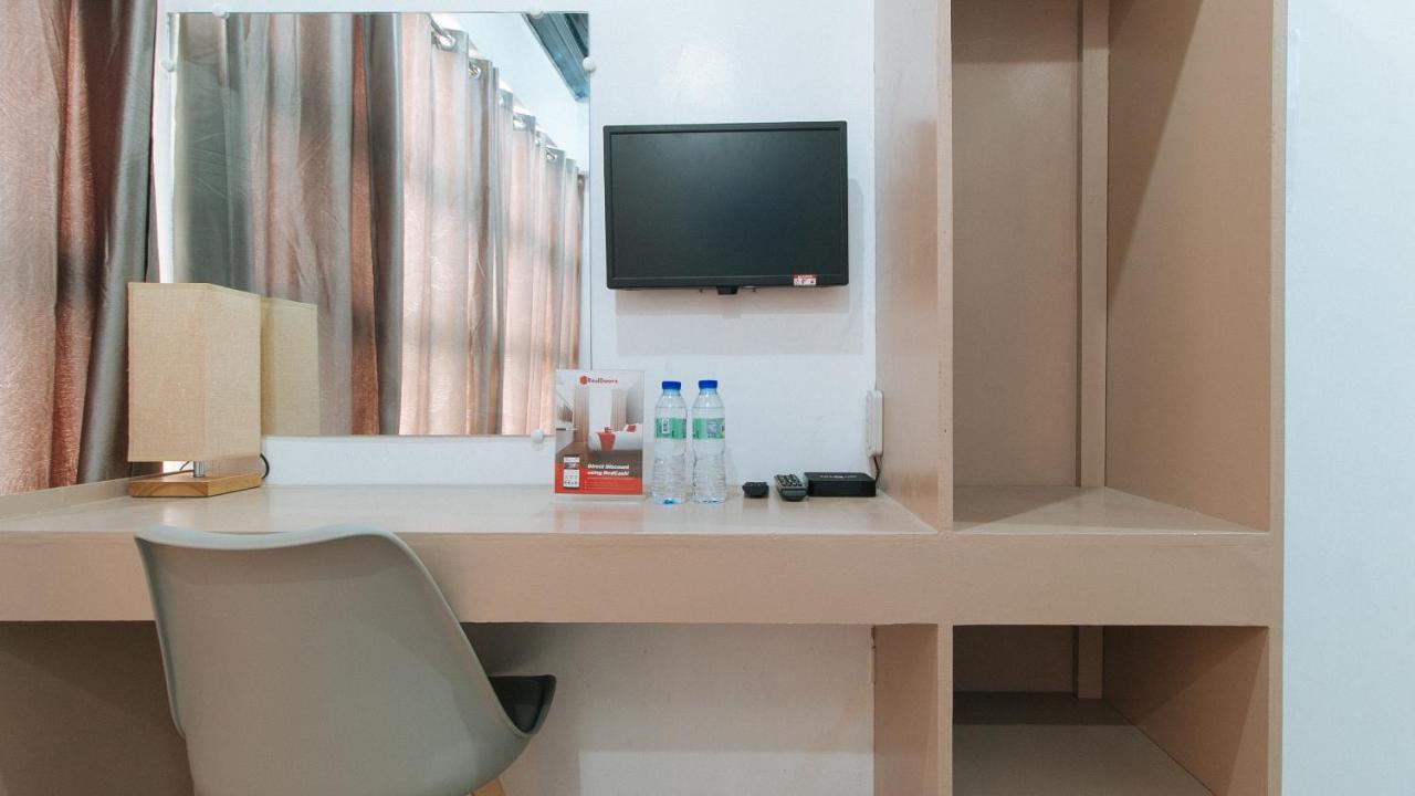 Reddoorz Near Iloilo International Airport Hotel Cabatuan Kültér fotó
